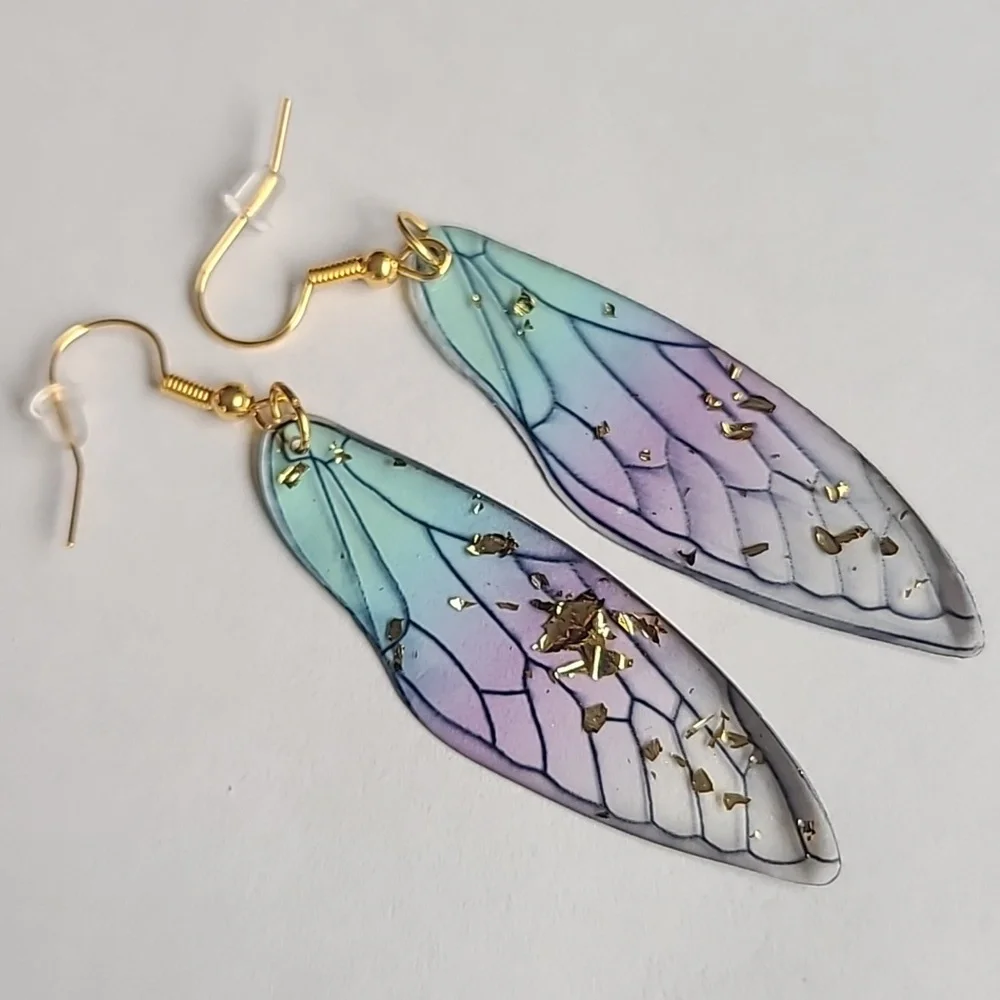 * Host Pick* Handmade Dragonfly wing earrings - Picture 1 of 3